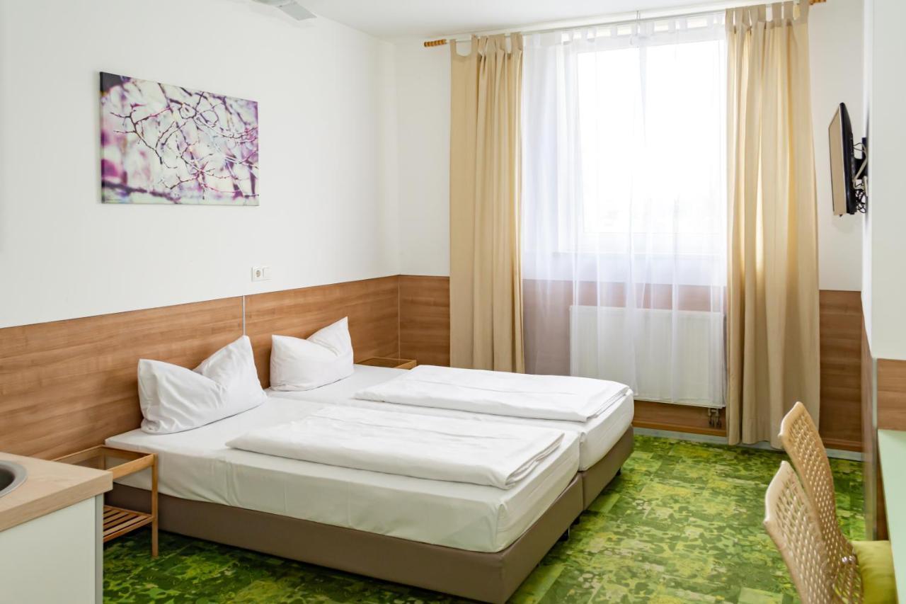 24Seven Apartments - Self Check-In Альтдорф Экстерьер фото